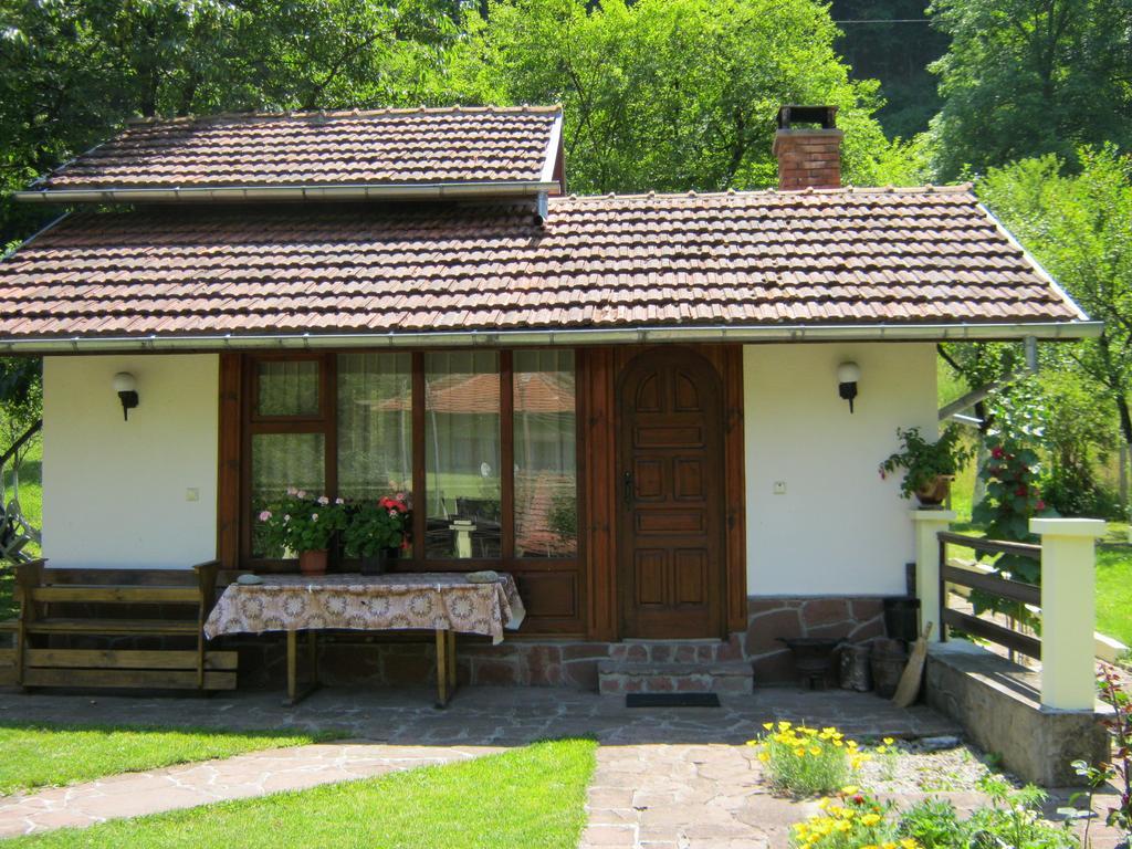 Villa Lalka Рибарица Стая снимка